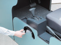 �M�A�ؑց@�`�s